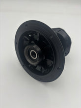 Load image into Gallery viewer, Kawasaki KX80 1986-1987 Front Hub P/N 41034-1137
