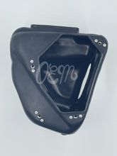 Carregar imagem no visualizador da galeria, Kawasaki KX80 1986 Airbox