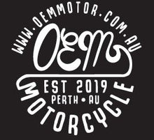 Lade das Bild in den Galerie-Viewer, OEM Wildleder-Schirmmütze